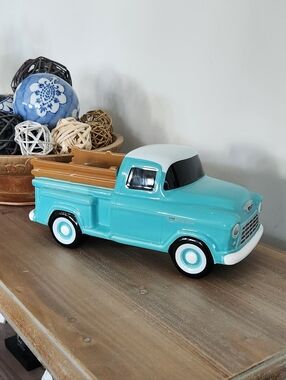 ​🛻 Teleflora classic 1955 Chevrolet 3100 Ceramic Pickup Truck - Turquoise